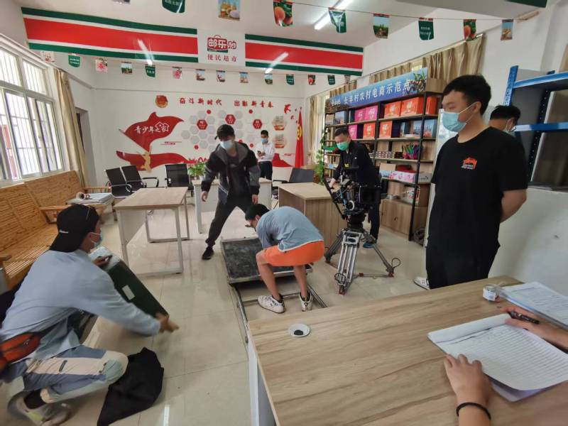追星女孩心理学分析报告：拉孜县广告片拍摄公司揭秘饭圈应援式传播逻辑